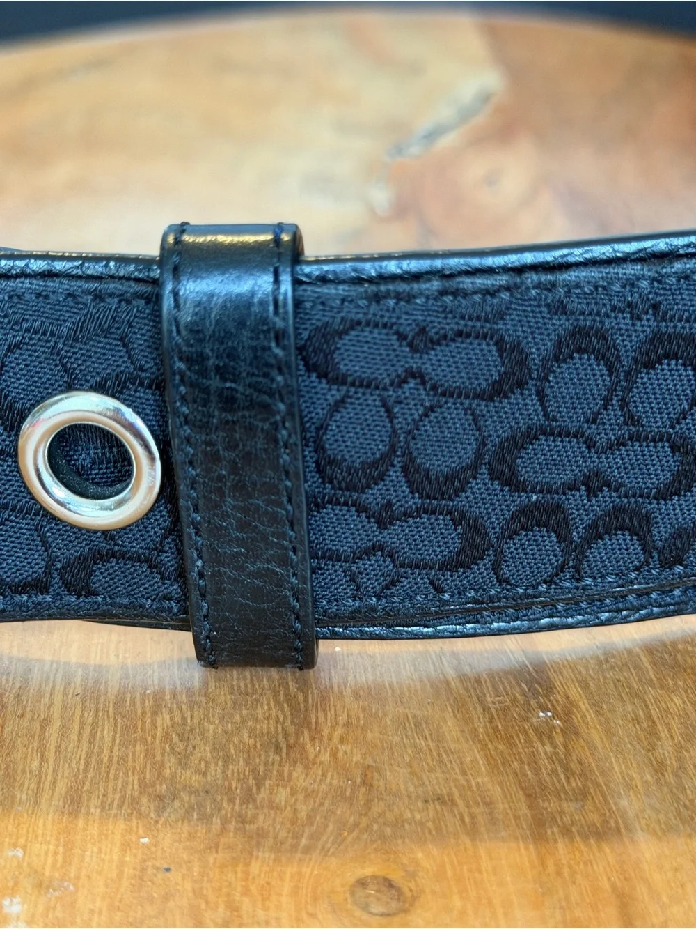 Coach Y2K Vintage Soho Black Micro C Leather HTF Grommet Belt Sz M Altered GUC